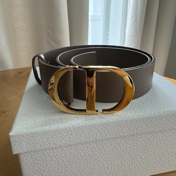 DIOR Montaigne Leather Belt - Picture 1 of 10